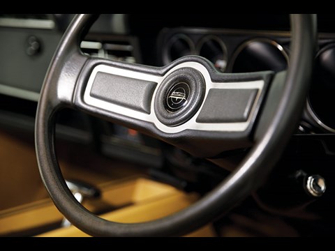 ford falcon xc steering wheel