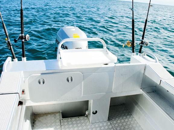 inside-transom-2.jpg