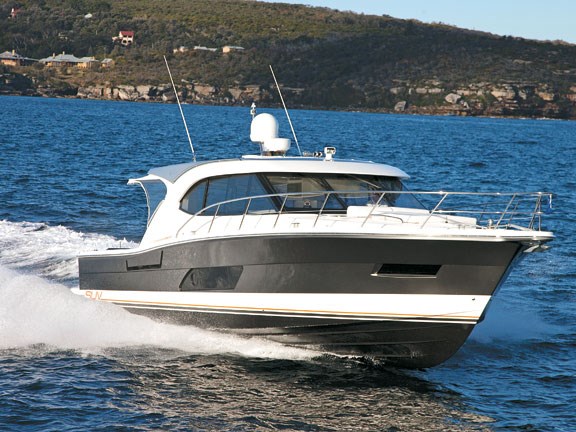 Riviera 445 SUV
