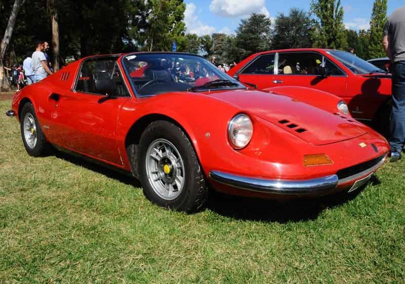 Auto Italia - Ferrari Dino