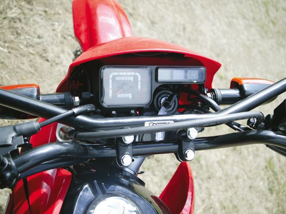 FT164_HondaXR125Duster_4.jpg