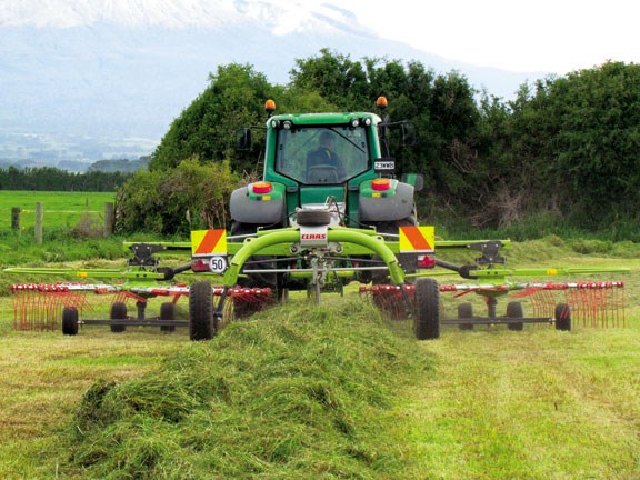 Claas Swather