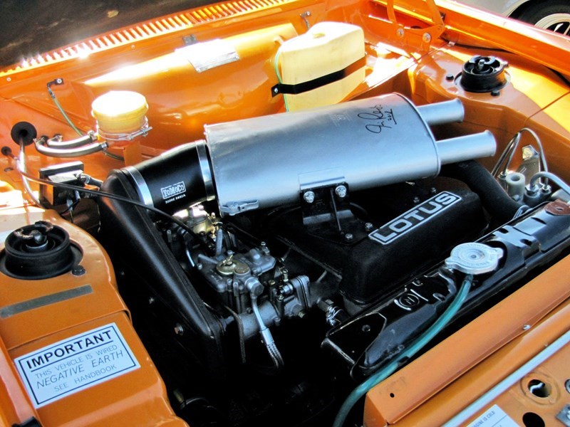 escort2