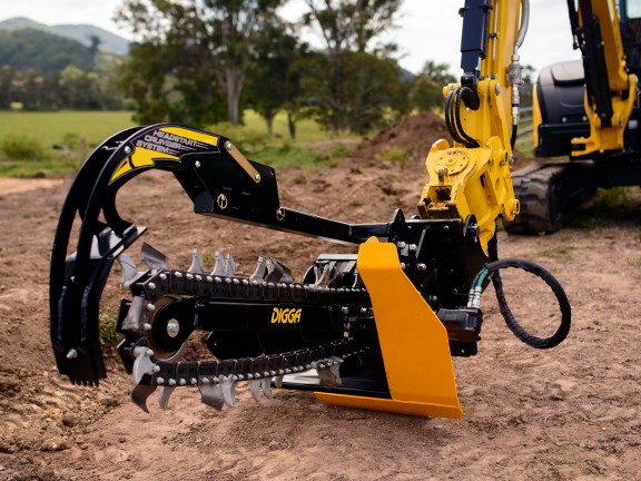 The Digga Bigfoot trencher attached to a 5-tonne Yanmar excavator.