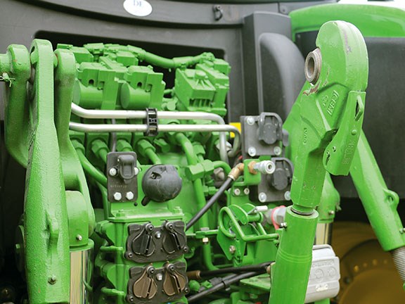 Hydraulic service intervals are recommended every 1500 hours and a five-year/5000-hour extended warranty is also available on all lubricated components