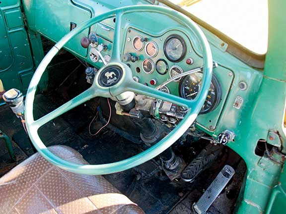 1959 Mack B85 truck steering wheel
