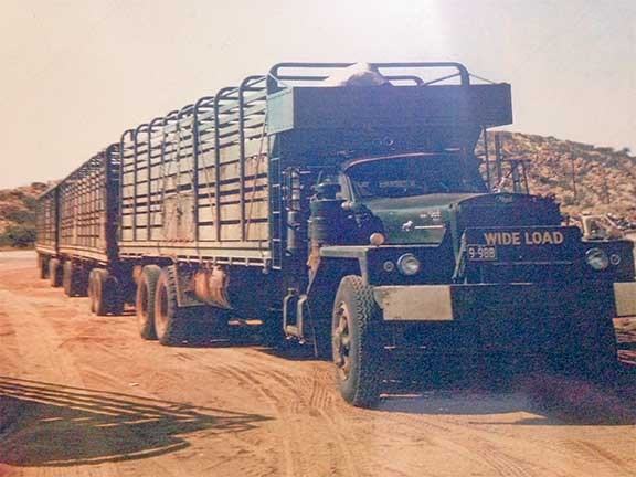 1959 Mack B85 truck in the past