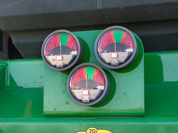The John Deere 1910 air cart gauges