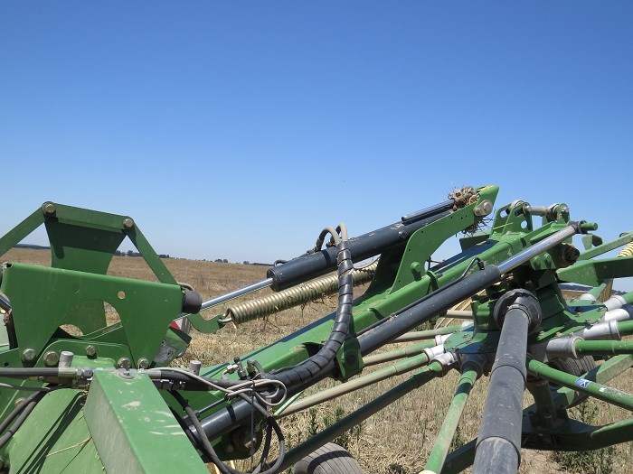 1880 Krone Swadro TC 880 Plus hay rake hydraulic ramsh