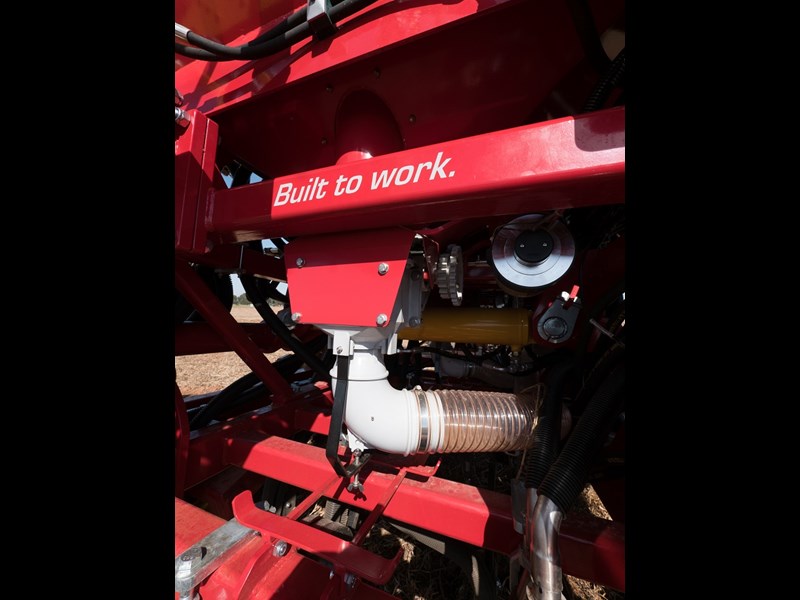 21 DuncanAS5000 seed metering box