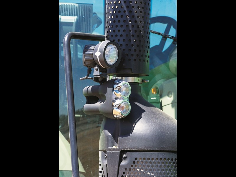 2811 Fendt 939 Vario lights