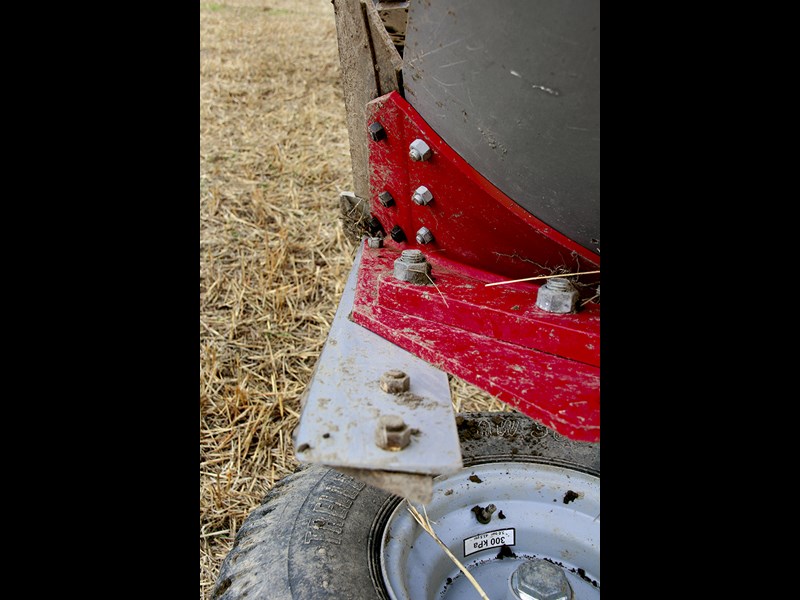 3152 Agrolux HRWT 5785 plough