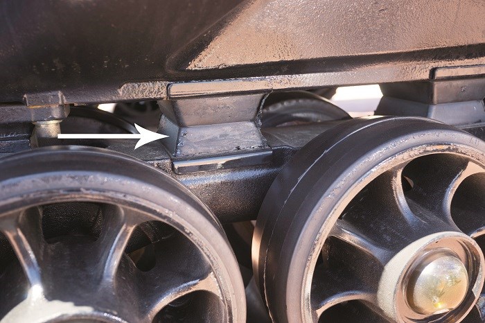 9 CaseIH Magnum Rowtrac 380 rubber cushioning