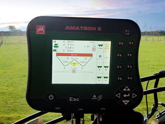 Amazone ZA TS Profis Hydro spreader Amatron screen