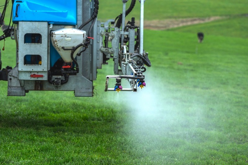 BA Pumps and Sprayers Cropchief 1900 litre linkage sprayer