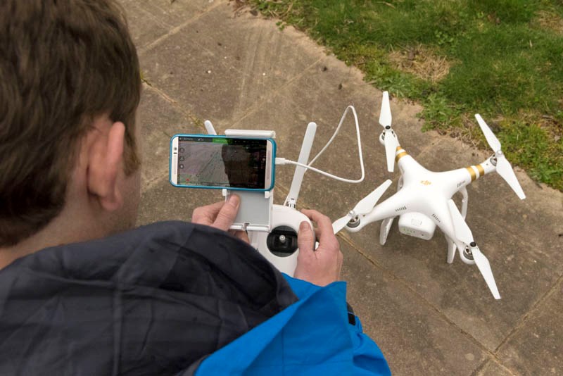 DJI Phantom 3 drone mobile video feed 9124