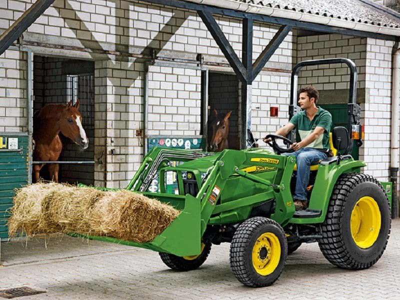 John Deere Green Tag Sales Event 2015
