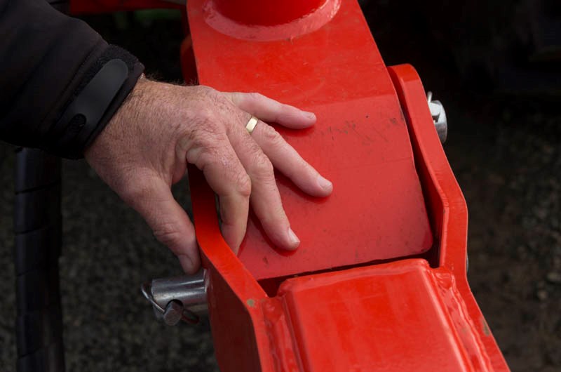 Kuhn SDE 3000 seed drill strong construction 4380