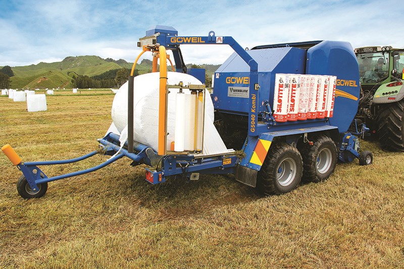 The end tipper works even when the machine is not stationary