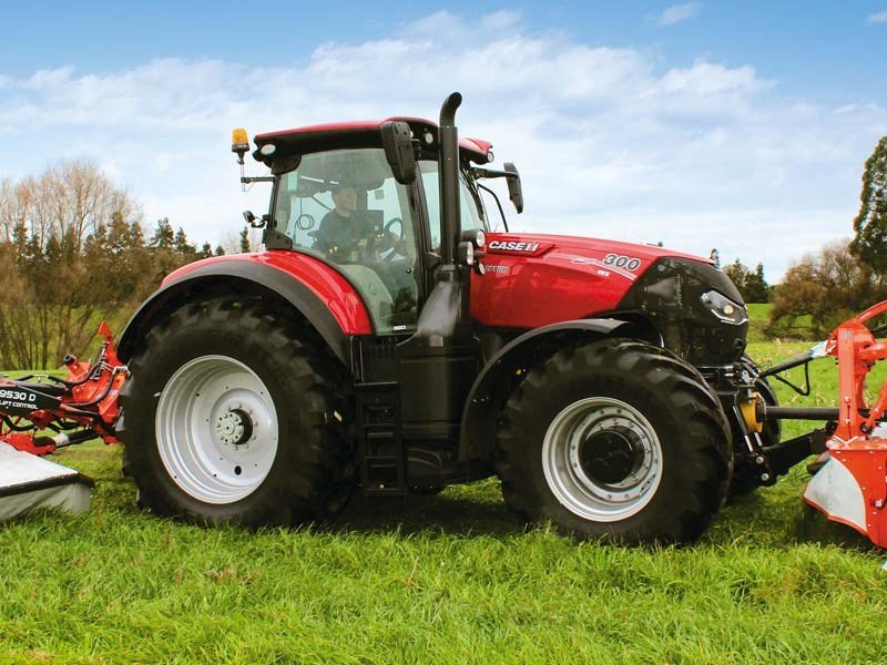 The Case IH Optum CVT 300 tractor performs well for a high horse power tractor.