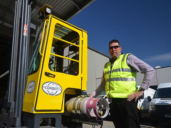 Combilift area sales manager Mike Mostert and the C4000