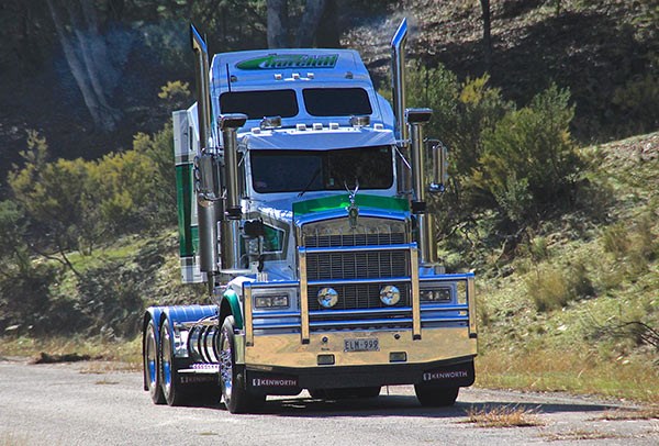 A sparkling 1990 Kenworth T650 from Churchill Transport at Holbrook.