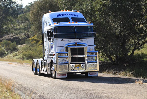 Hume Highway Reunion Dinner Sylvias Gap Road Run TradeTrucks30