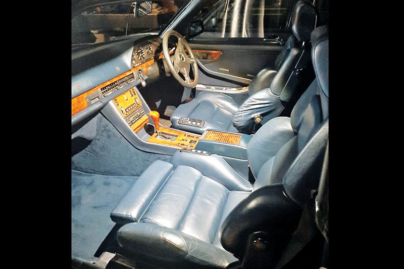 mercedes benz 500sec interior