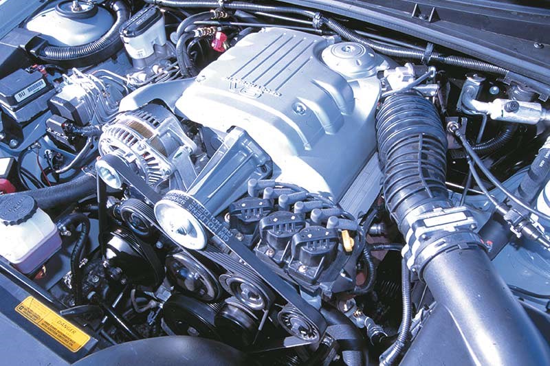 holden vt commodore engine 3