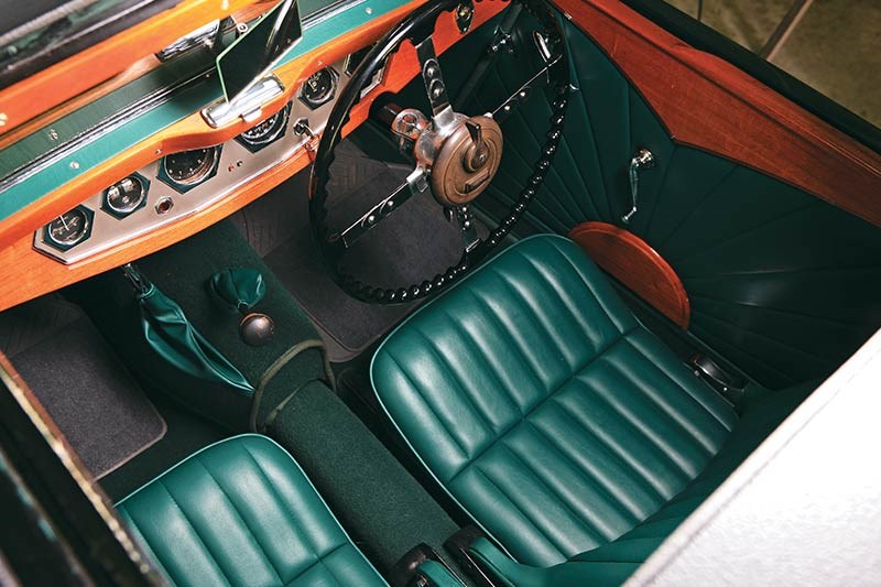 jaguar ss1 interior