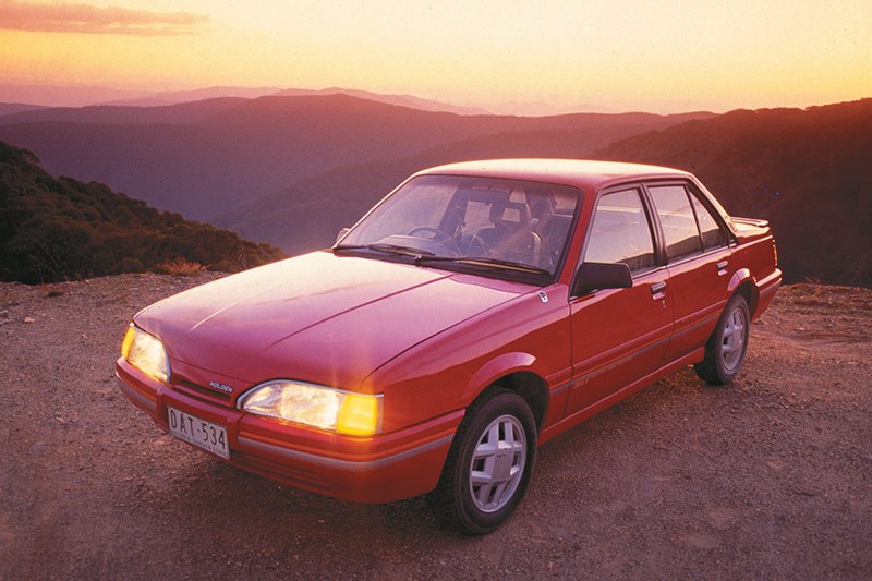 holden camira 2