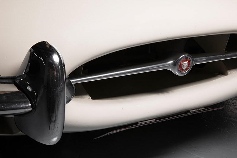 Jaguar e type 8