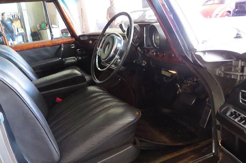 mercedes benz interior 2