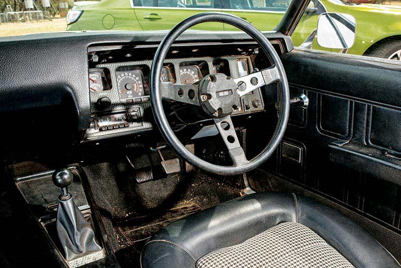 Holden SS interior