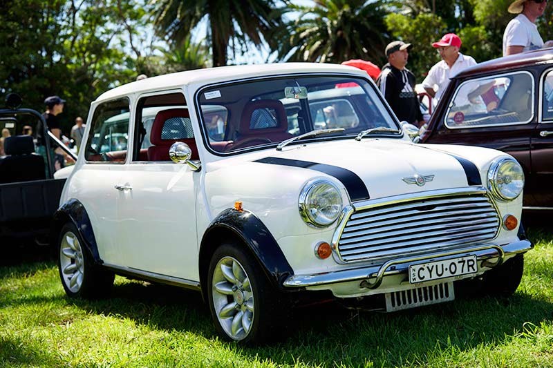 Minis in the Gong 57