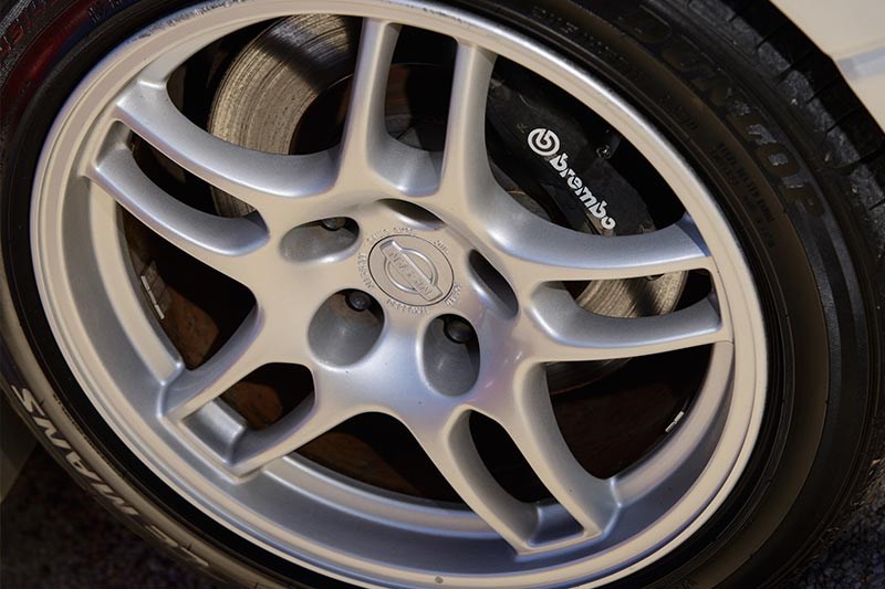 nissan skyline wheel