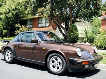 Porsche 911 Carrera 3.2 Review - Our Shed