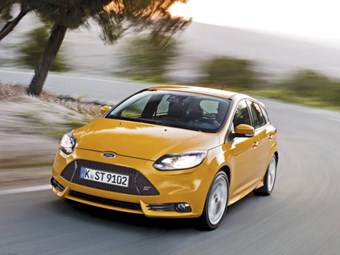 Ford Focus ST (2012) Review