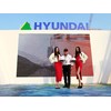 Bauma China 2014: Ron and the Hyundai girls.
