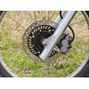 A disk at the front brings the light CTX to a smooth but rapid halt