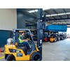 Cat GP25N forklift in warehouse