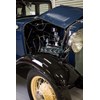 Ford V8 1932 engine bay
