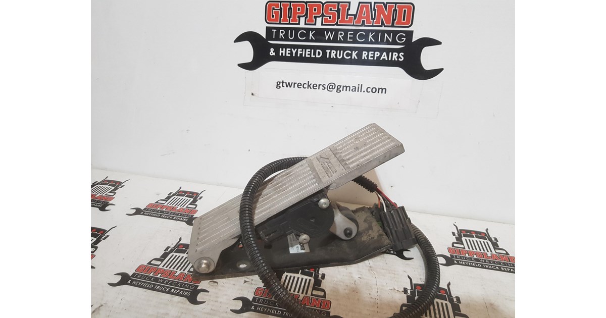KENWORTH K104 ACCELERATOR PEDAL KENWORTH K104 for sale