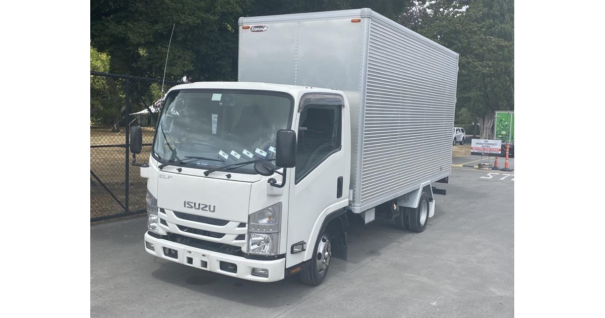 2018 Isuzu Nlr85 For Sale