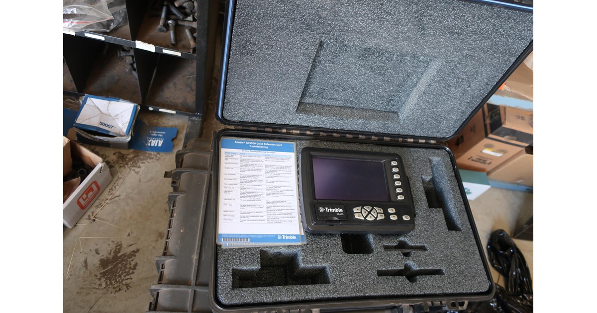 TRIMBLE GCS900 SINGLE MAST GPS UNIT for sale