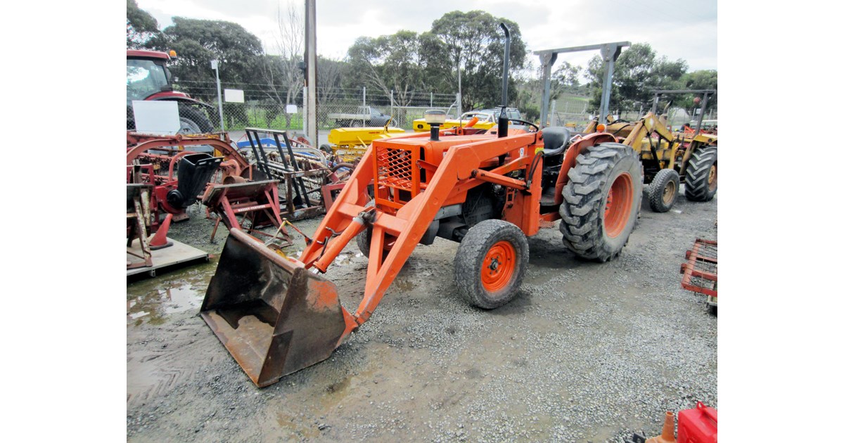 KUBOTA M5030 TRACTOR, FRONT END LOADER (08) 8323 8795 for sale