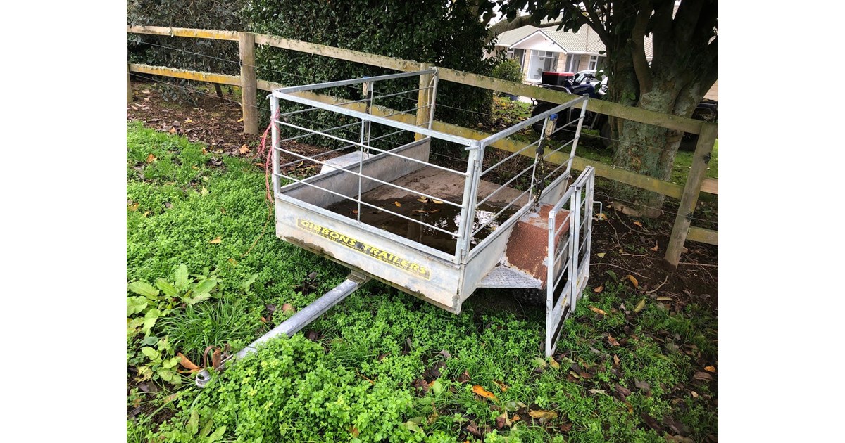 GIBBONS CALF TRAILER for sale
