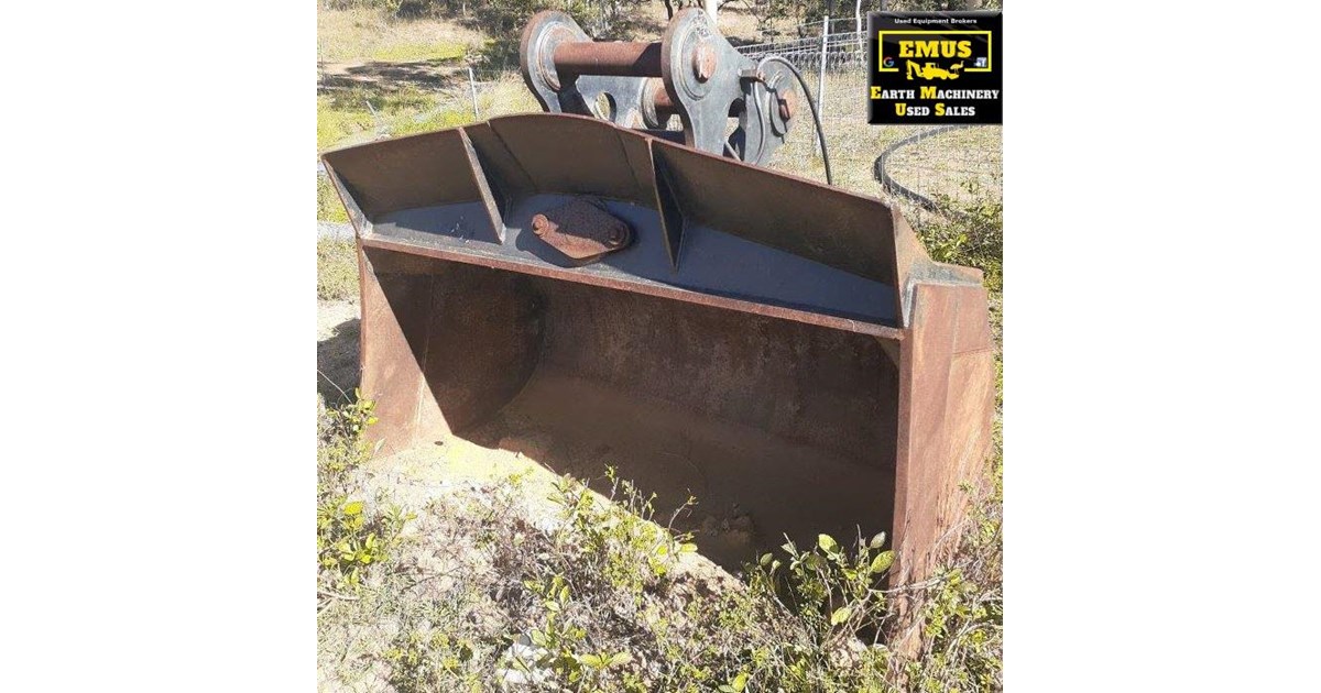 BUCKET HYDRAULIC TILT BUCKET for sale