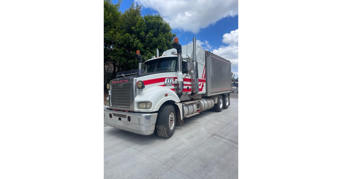 2008 MACK SUPERLINER CLXT for sale