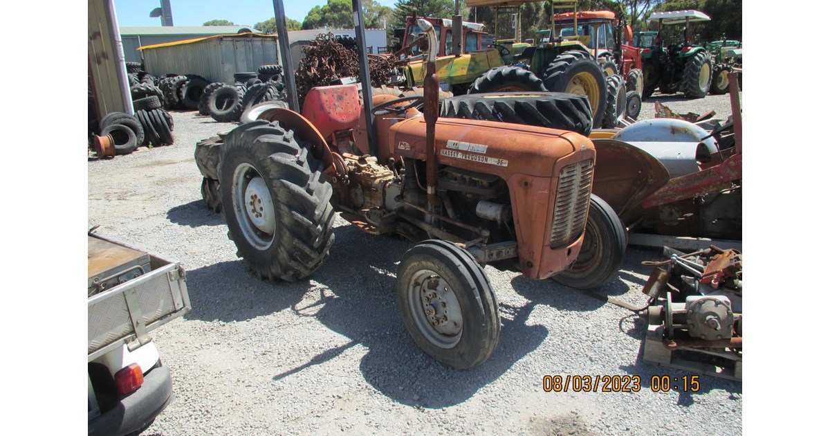 MASSEY FERGUSON 35 PETROL TRACTOR WRECKING PARTS ONLY For Sale Refcode